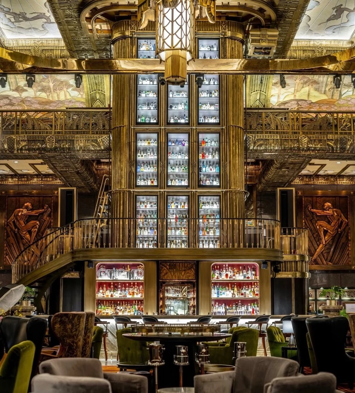 A Monument to Deco Grandeur: ATLAS and the Revival of Parkview Square